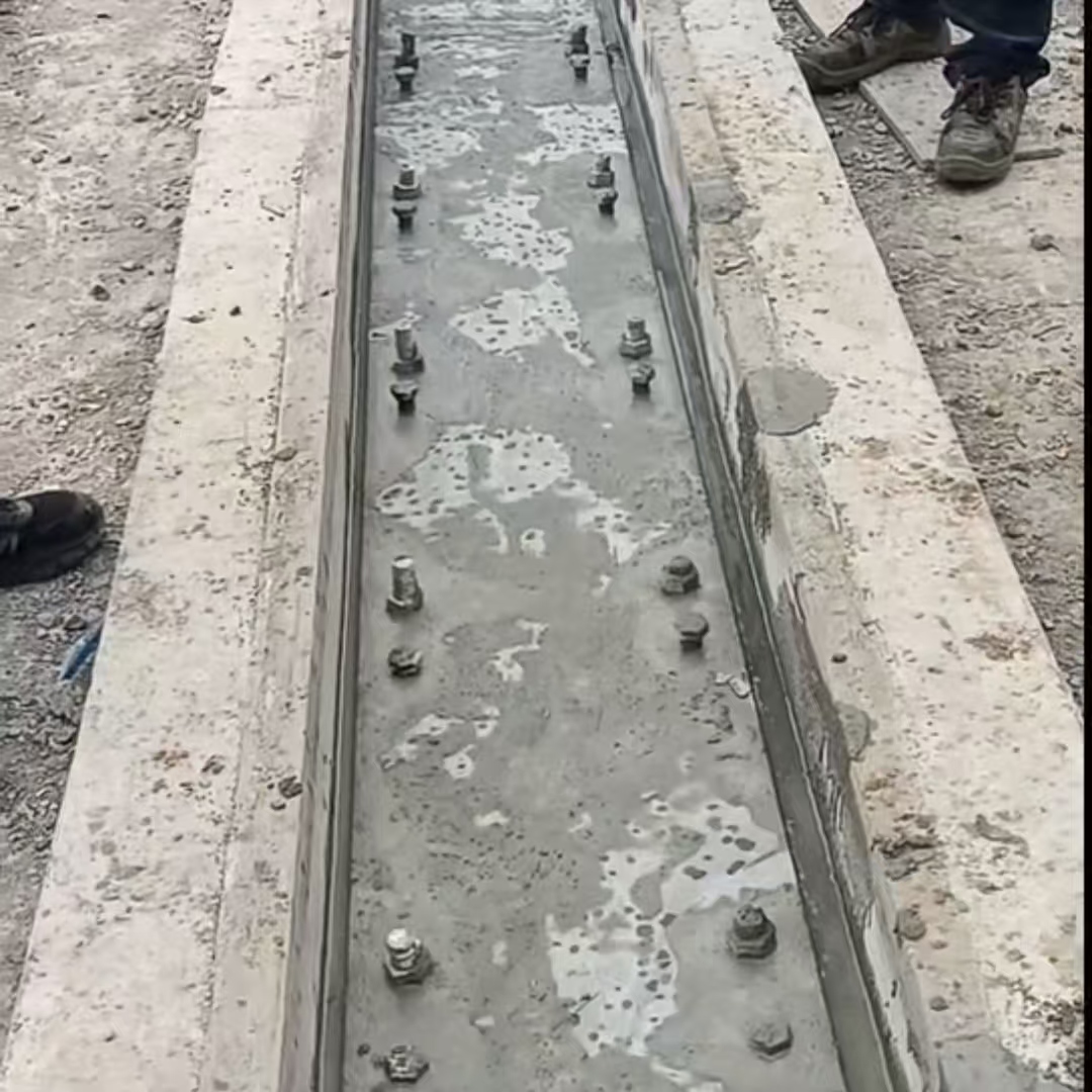 丰润环氧树脂轨道胶泥是什么？用在哪里？